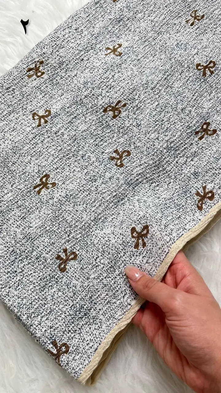 شال پاپیونی کرم 1